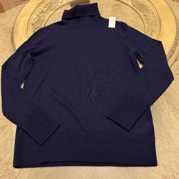 NWT Gap 100% Merino Wool Turtleneck Sweater Navy Blue S Minimalist Classic - Picture 3 of 11